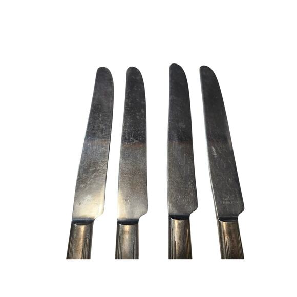 4 Tudor Plate Oneida Friendship-Medality Dinner Knives 9⅛" 1932 Stainless Blade - Picture 4 of 8